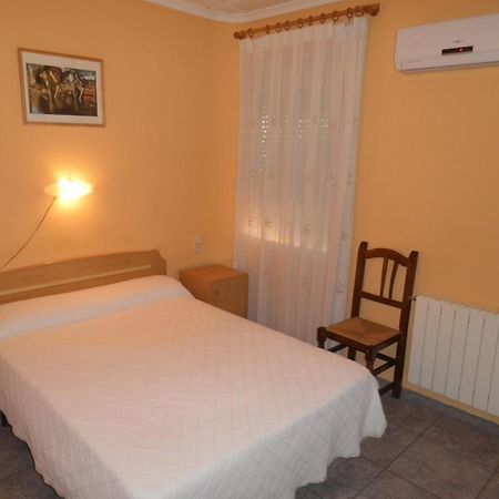 Hostal Alba الباثيتي المظهر الخارجي الصورة